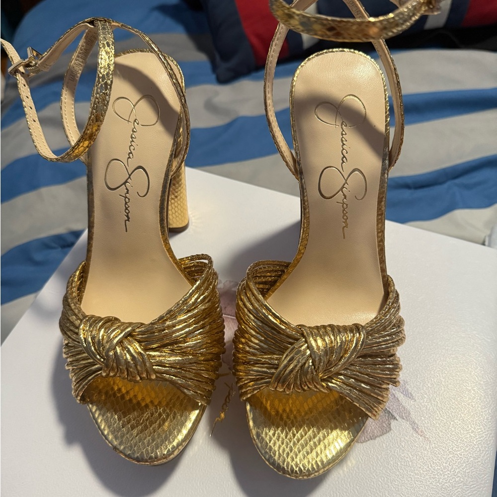 Jessica Simpson Metallic Gold Heels